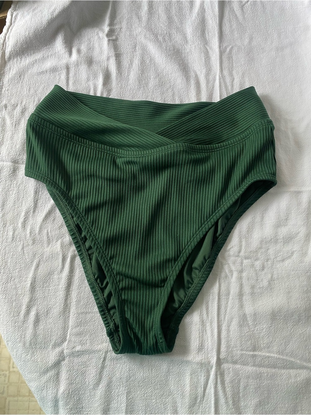 Bleu Rod Beattie High-Waist Ribbed Bikini Bottom in Forest Green New size 6
